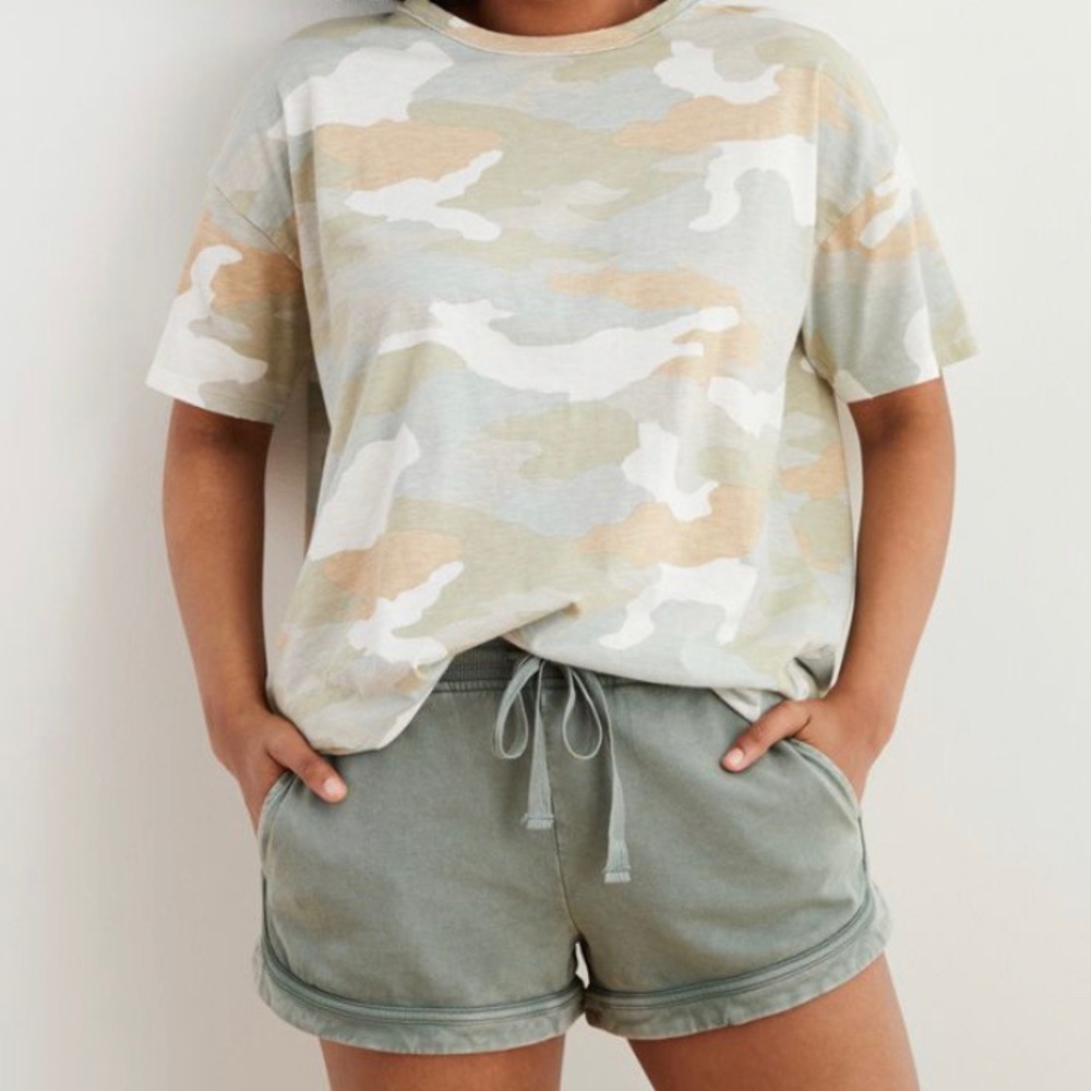 Aerie Sunwashed Deseret Shorts - Picture 4 of 9